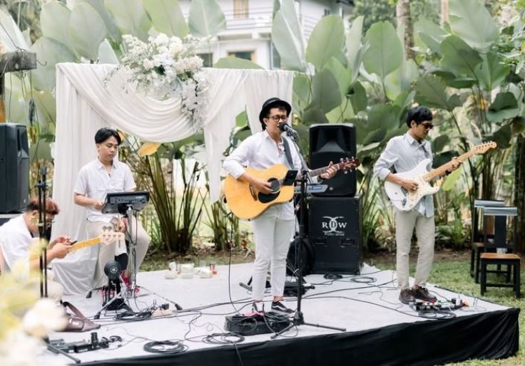 How Professional Artist Management Makes a Wedding Run Smoothly